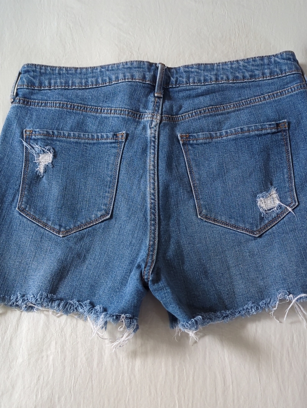 Women's Distressed Blue Denim Shorts Bundle Old Navy (10) KanCan (9). - Picture 3 of 8